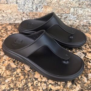 Stuart Weitzman Stuflex T-Strap Sandals